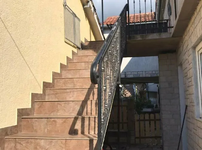 Apartman Lena Funtana