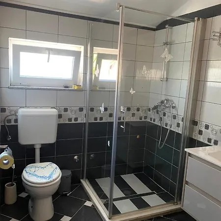 Apartment Lena
